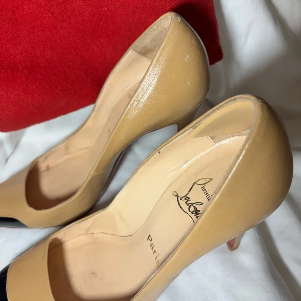 Christian Louboutin Tan and Black Heels - Picture 5 of 9